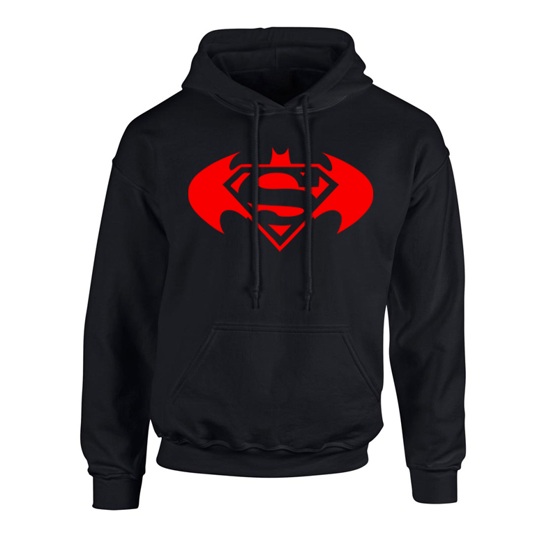Superman vs. Batman pulóver - fekete (csak S-es méretben rendelhető)